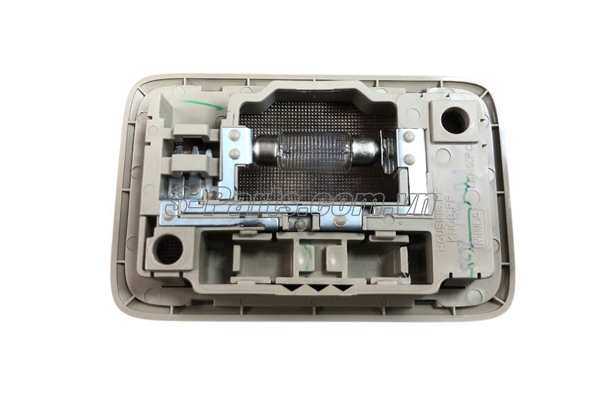 Đèn trần xe hàng ghế sau 3621067L00V6N