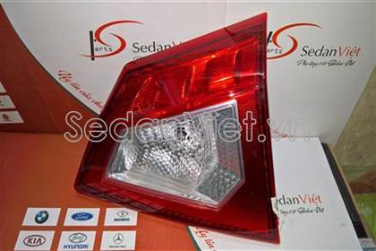 Đèn hậu trong phải 3625754P00