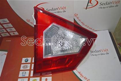 Đèn hậu trong trái 3627454P00