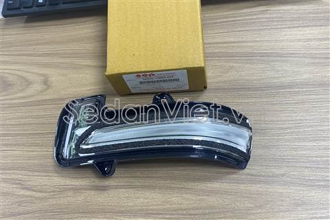 Đèn xi nhan gương Suzuki Ertiga 2023-2024