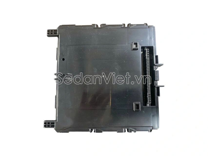 phụ tùng Hộp điều khiển thân xe giá tốt