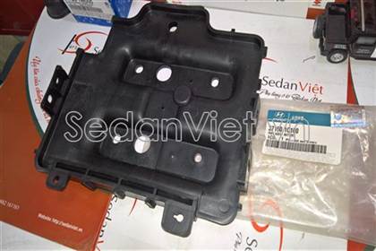 Khay đựng ắc quy 371501C100
