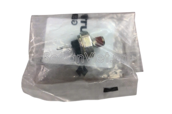 Cảm biến áp suất dầu động cơ 37820M68K00