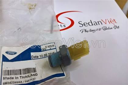 Cảm biến báo dầu động cơ 3S719278AB