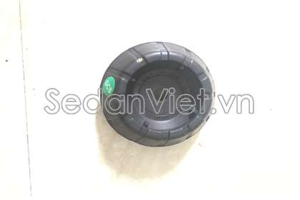 Bát bèo giảm xóc trước Suzuki Swift 2005-2011