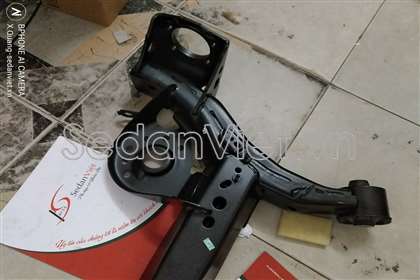 Cầu sau 421100D431