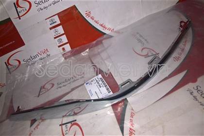 Nẹp mạ cản sau 42361345