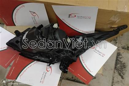 Vỏ đèn pha phải 42371148
