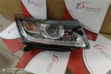 Vỏ đèn pha phải 42371148