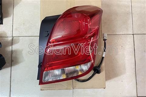 Đèn hậu 42599442