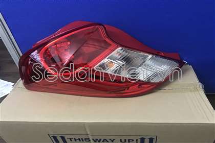 Đèn hậu trái 42607401
