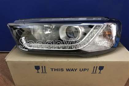 Vỏ đèn pha trái Chevrolet Captiva 2016