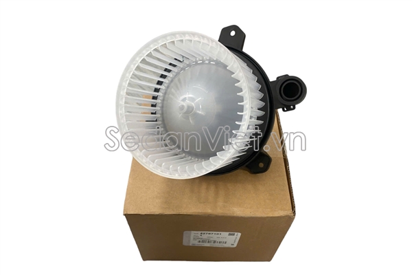Quạt gió điều hòa trong xe 42767101