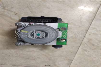 Cụm điều khiển ABS dùng cho xe Toyota Camry 2016