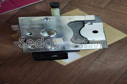 Cụm điều khiển ABS Toyota Highlander 2010-2013