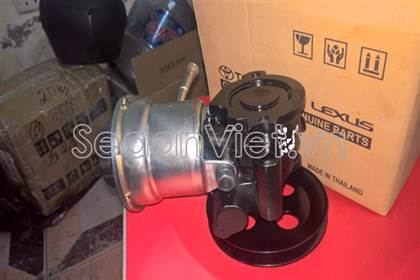 Bơm trợ lực lái 443200B010
