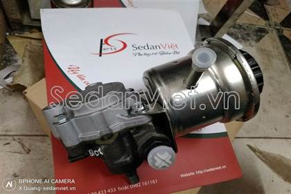 Bơm trợ lực lái 4432048040