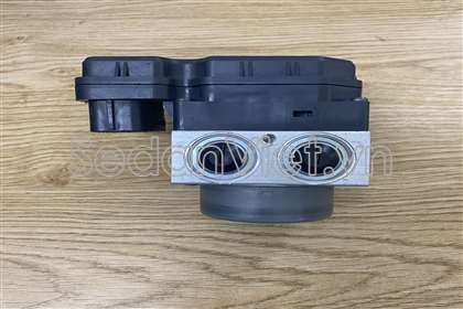 Cụm điều khiển ABS 4451052720