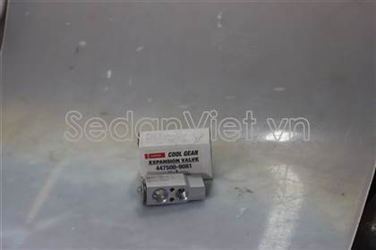Van tiết lưu điều hòa Toyota Corolla Altis 2008-2010