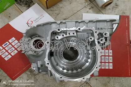 Vỏ hộp số giữa 4524102452