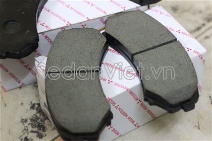 Má phanh trước 4605A041