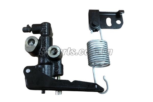 Van chia dầu phanh sau 46400EB70C