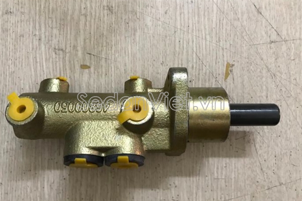 Tổng phanh 4 lỗ dầu Fiat Siena 2000