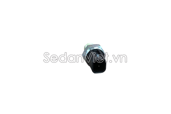Công tắc đèn lùi 4C1T15520AB
