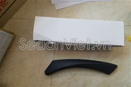 Ốp kéo tay mở cửa màu đen