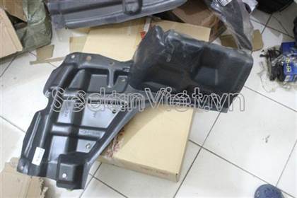 Chắn bùn gầm máy trái 514420D170