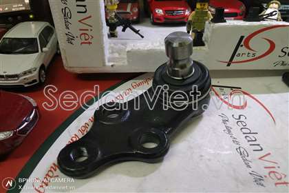 Rotuyn trụ đứng 517602S000