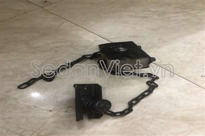 Giá treo lốp dự phòng 519000K022