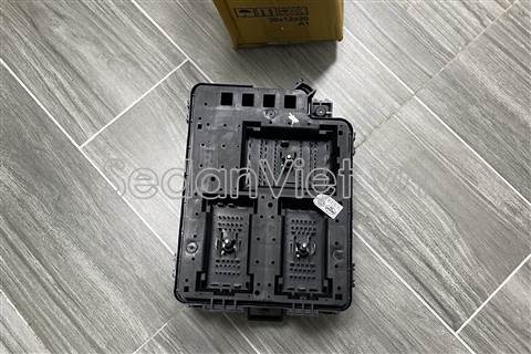 Hộp cầu chì 52090142