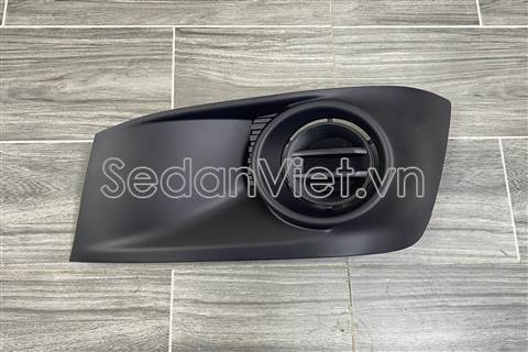 Ốp đèn gầm Toyota Fortuner 2013-2015