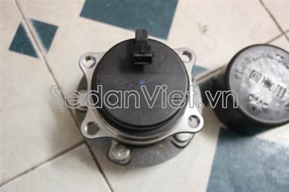 Cụm bi moay ơ sau Hyundai Veracruz 2008