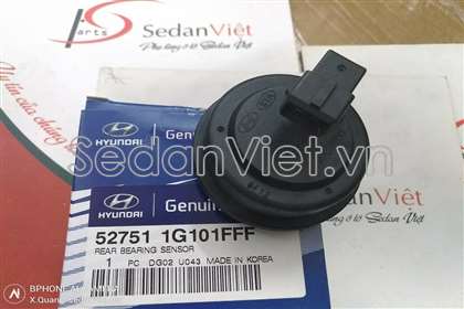 Nắp cảm biến ABS sau 527511G101