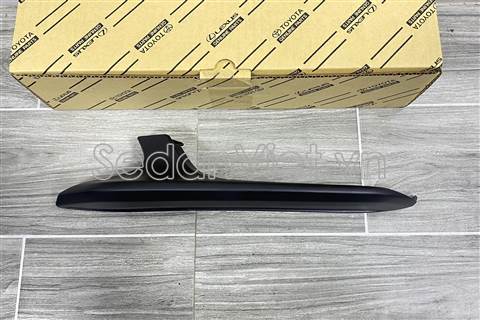 Ốp cản trước Toyota Vios 2021-2023