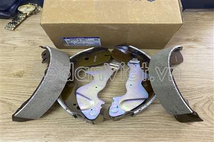 Guốc phanh sau Suzuki Ertiga 2013-2015