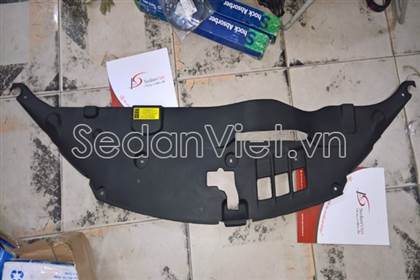 Ốp che khóa capo Toyota Camry 2006-2011