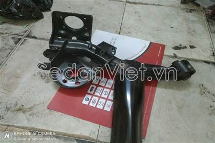 Cụm cầu sau 551001E500