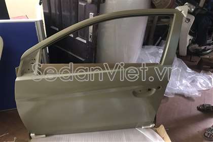 Cánh cửa trước trái 5700B683