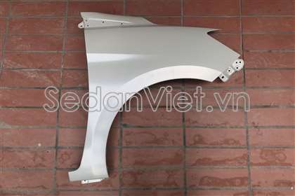 Tai xe phải 5761173R10000