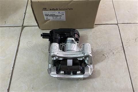 Cụm gông phanh sau phải