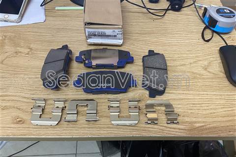Má phanh sau Hyundai Santafe 2013-2015