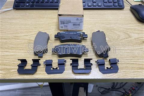 Má phanh sau 58302F2A30