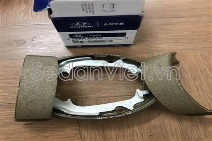 Guốc phanh tay Hyundai Tucson 2014