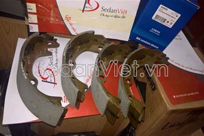 Guốc phanh sau 583504EA00