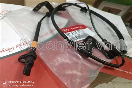 Cảm biến ABS trước trái 59810H8200