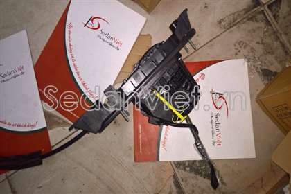 Bàn đi số 5N1713025G