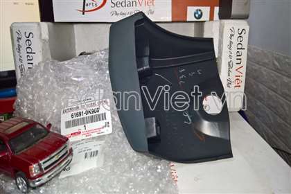 Ốp sườn xe 616910K908